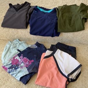 5 sets SZ Large nursing scrubs